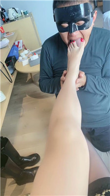 图片[5]_歌总乌丝高跟裸脚恋脚狂舔