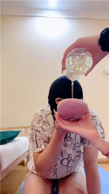 图片[7]_没有期而遇整理脏鞋底/裸脚狂舔/听香水发骚