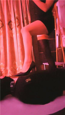 图片[9]_霜冷反绑/提档/乌丝高跟引诱/踏踩耳光完好版