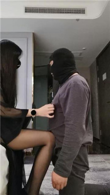 图片[8]_皮皮跑骚的价值-高跟长腿踏踩