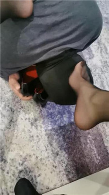 图片[19]_皮皮跑骚的价值-高跟长腿踏踩