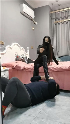 【皮皮S】人体垃圾桶-咀嚼物呕吐物圣水【完整版】_绳艺库视频下载