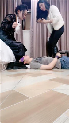 图片[20]_纯一双S-长靴狂舔/踩踏/转胯/臭脚捂脸双视角完整版