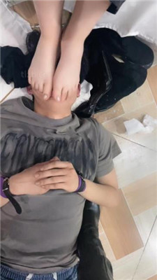 图片[30]_纯一双S-长靴狂舔/踩踏/转胯/臭脚捂脸双视角完整版