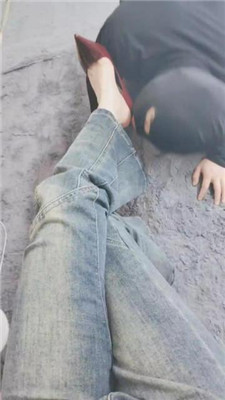 图片[12]_灵竹红高跟恋足跪舔/吮吸脚趾