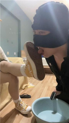 【黑泽兮】刷鞋匠的日常-高帮帆布鞋白袜_绳艺库视频下载