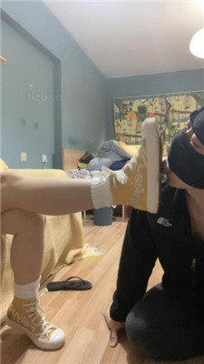 图片[6]_黑泽兮刷鞋匠的日常-高帮帆布鞋白袜