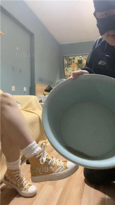 图片[5]_黑泽兮刷鞋匠的日常-高帮帆布鞋白袜