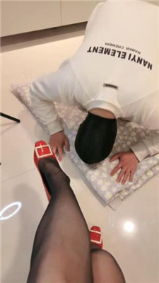 【然然】高跟黑丝踩/板子sp/鞋跟抽插/伺候沐足_绳艺库视频下载