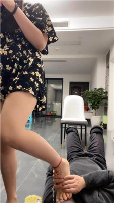 图片[9]_婷S长靴S-艺术耳光鞭打踩踏