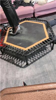 图片[5]_冰诺全体重踩踏人体蹦床完整版