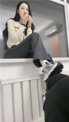 图片[13]_64彤双S-清理脏鞋脏袜/踩狗/下跪伺候洗漱就寝