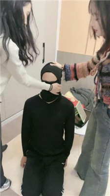 图片[15]_64彤双S-清理脏鞋脏袜/踩狗/下跪伺候洗漱就寝