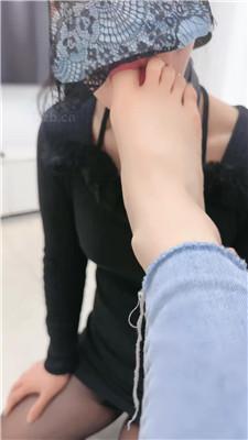 图片[8]_晚晚开发女慕-胯下羞辱/骑马遛狗/啃舔脚