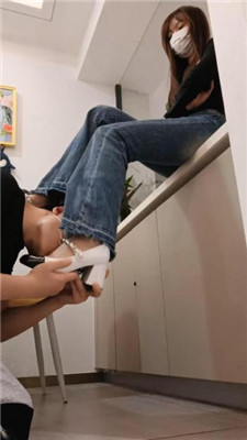 图片[7]_梵高白领库里丝下班后的原味诱惑狗