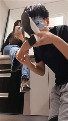 图片[12]_梵高白领库里丝下班后的原味诱惑狗