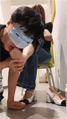 图片[16]_梵高白领库里丝下班后的原味诱惑狗