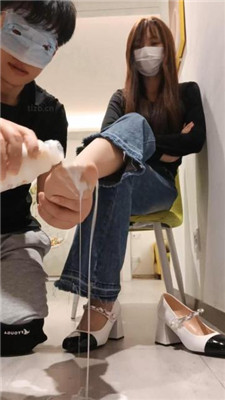 图片[17]_梵高白领库里丝下班后的原味诱惑狗