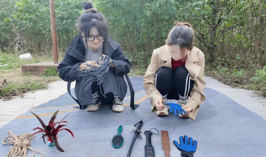 李大侠原创 踏青之TK游戏_绳艺库视频下载