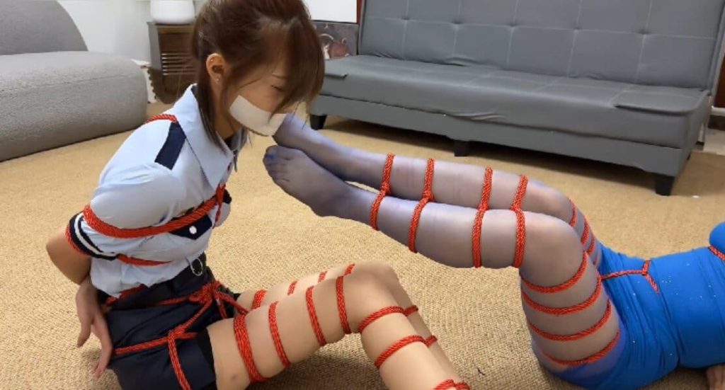 图片[5]_闺蜜TK体验 梦薇、韩涵主演_绳艺库视频下载