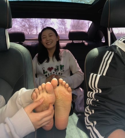 国产实践自拍-女TK女-车内和户外_绳艺库视频下载