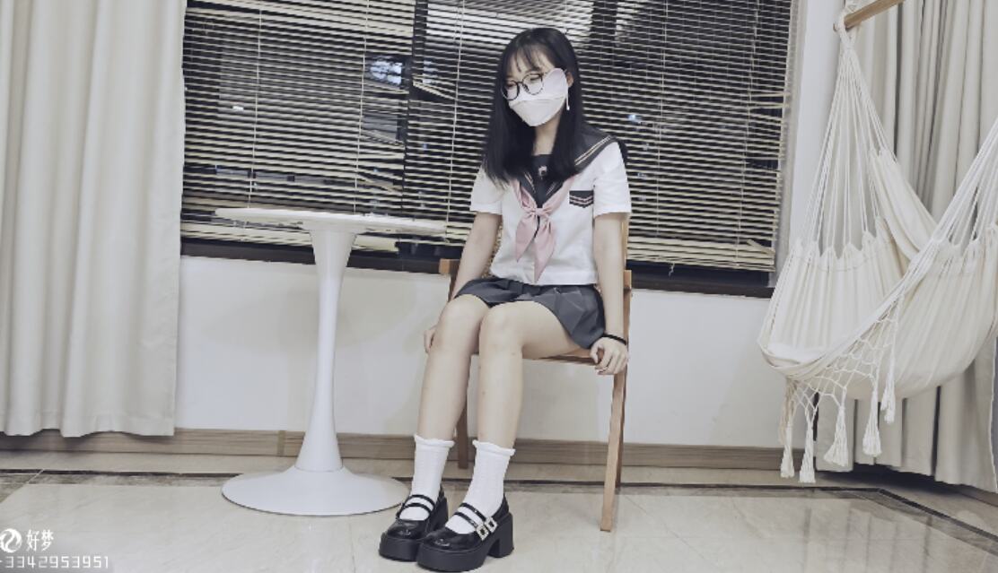 可爱乖巧的小萝莉身体轻柔易推倒，TK欺负她_绳艺库视频下载