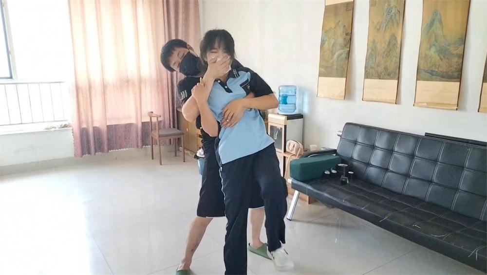 【精致定制】蝴蝶被表哥放倒装袋TK白袜脚_绳艺库视频下载