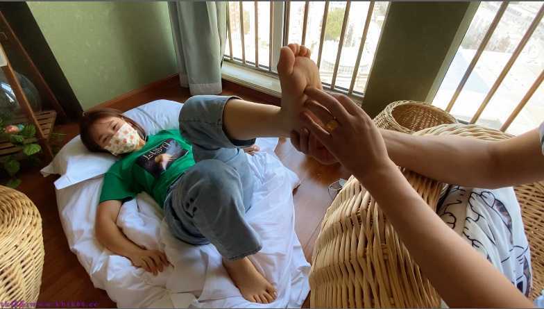 图片[2]_【AKB原创】乖巧的美术系妹妹-被忽悠TK(超怕痒)_绳艺库视频下载