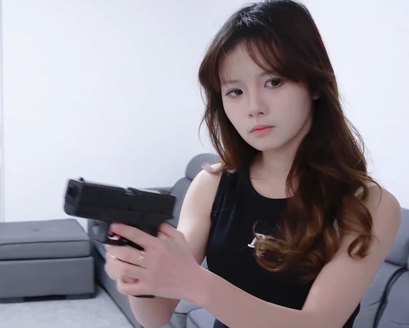 【比尔工作室】狩猎游戏 迷晕小念特工玩白袜玉足_绳艺库视频下载