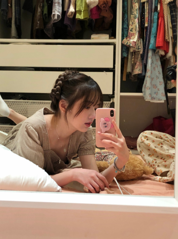 【大神原创】高颜值妹子的帆布美脚挠玩，非常怕痒_绳艺库视频下载