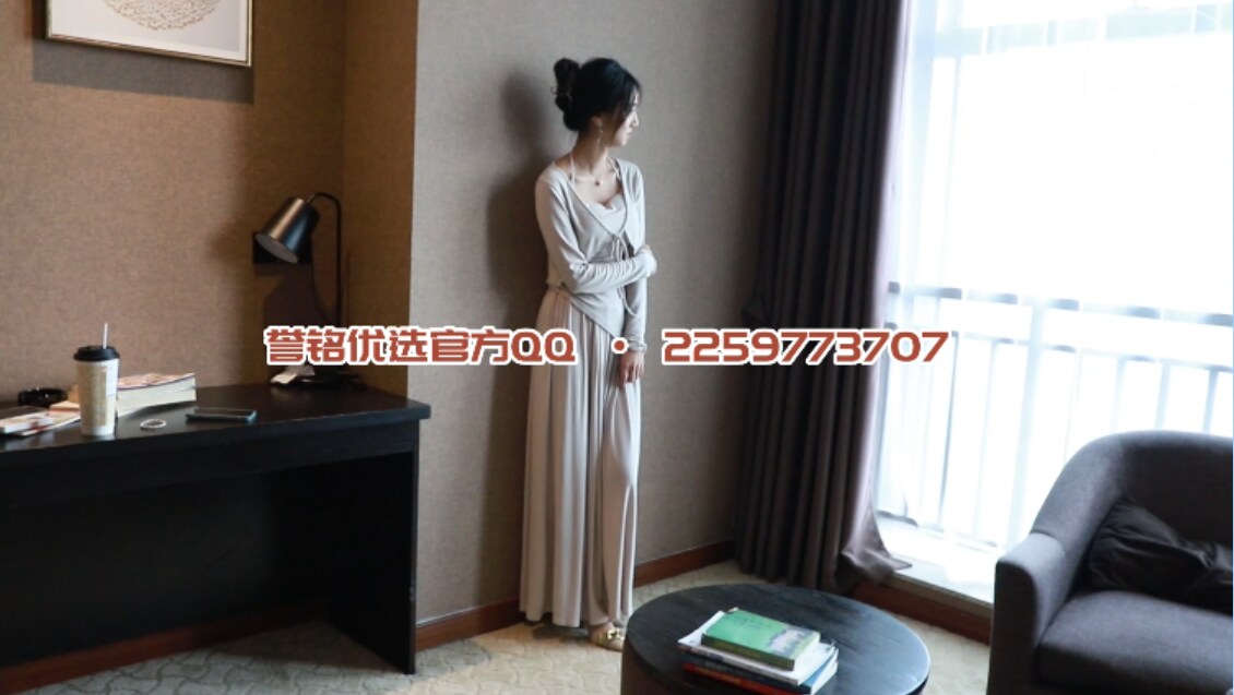 誉铭-新挠高跟脚美女_绳艺库视频下载