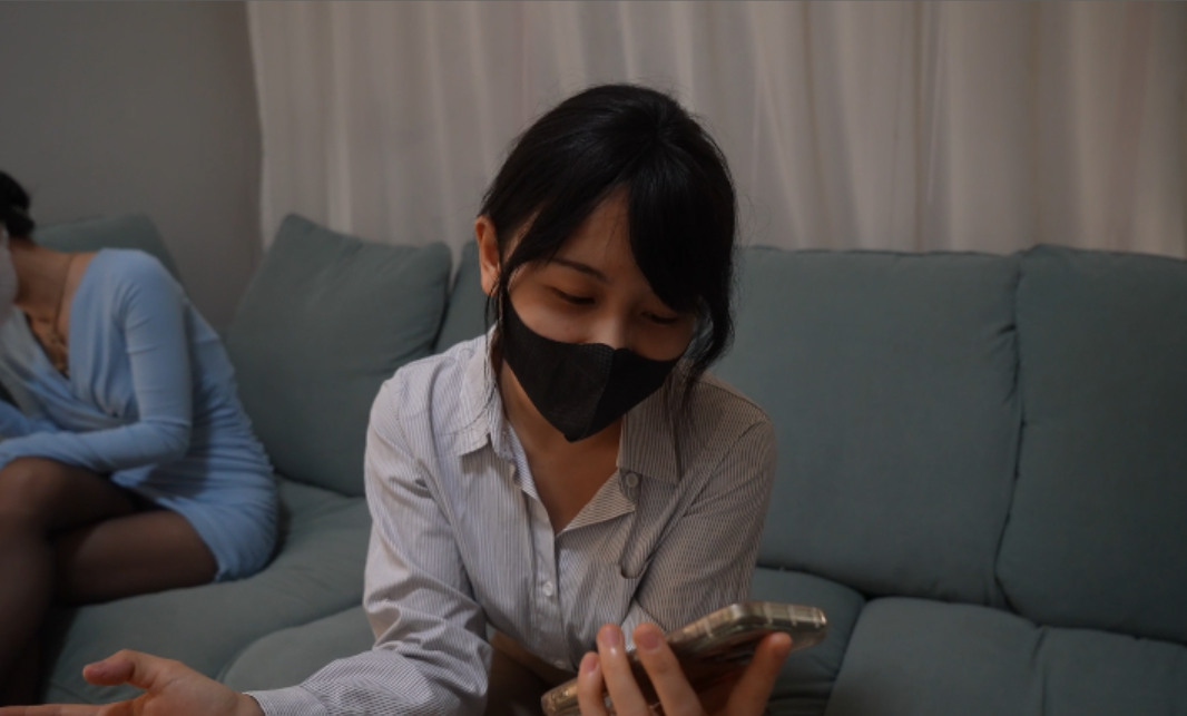 记者小0来采访本地的一个绳缚工作室主理人-嗷嗷带她体验_绳艺库视频下载