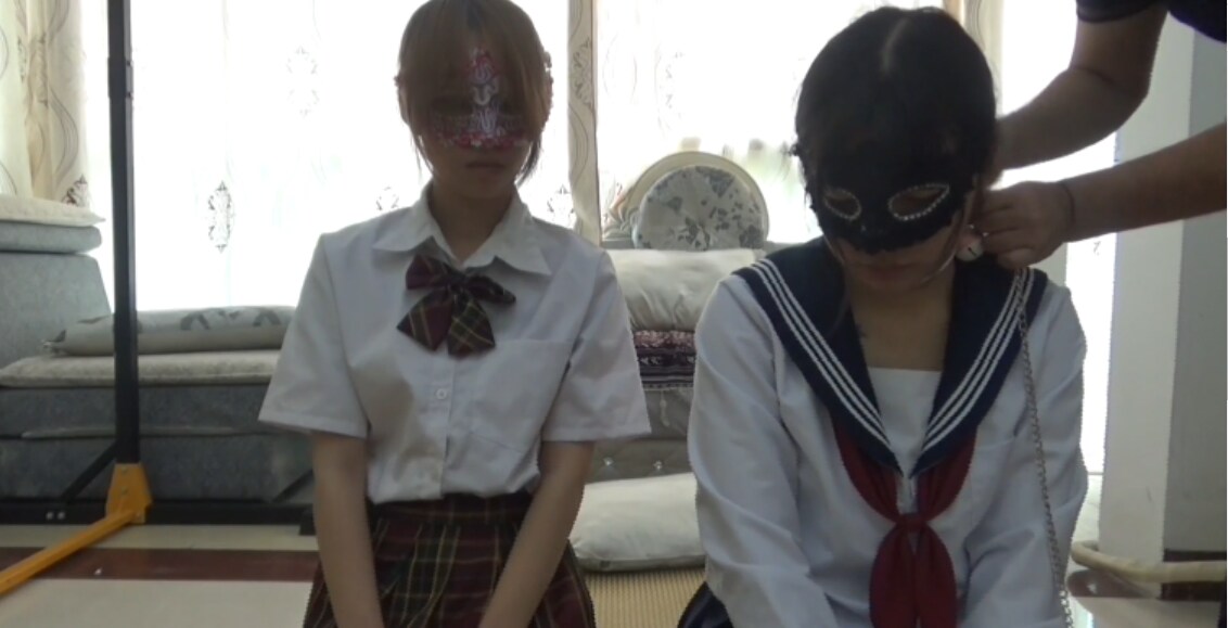 【玉箫】【琳媚】爱缚姐妹日常家访-下 被老师发现秘密 爬行脚心写字挠痒玩JIO_绳艺库视频下载