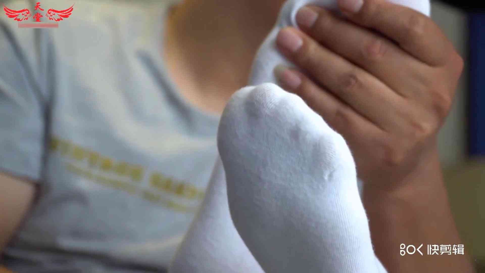 图片[3]_【天堂影视】大美女依依定住身体TK玩弄白袜玉足底_绳艺库视频下载