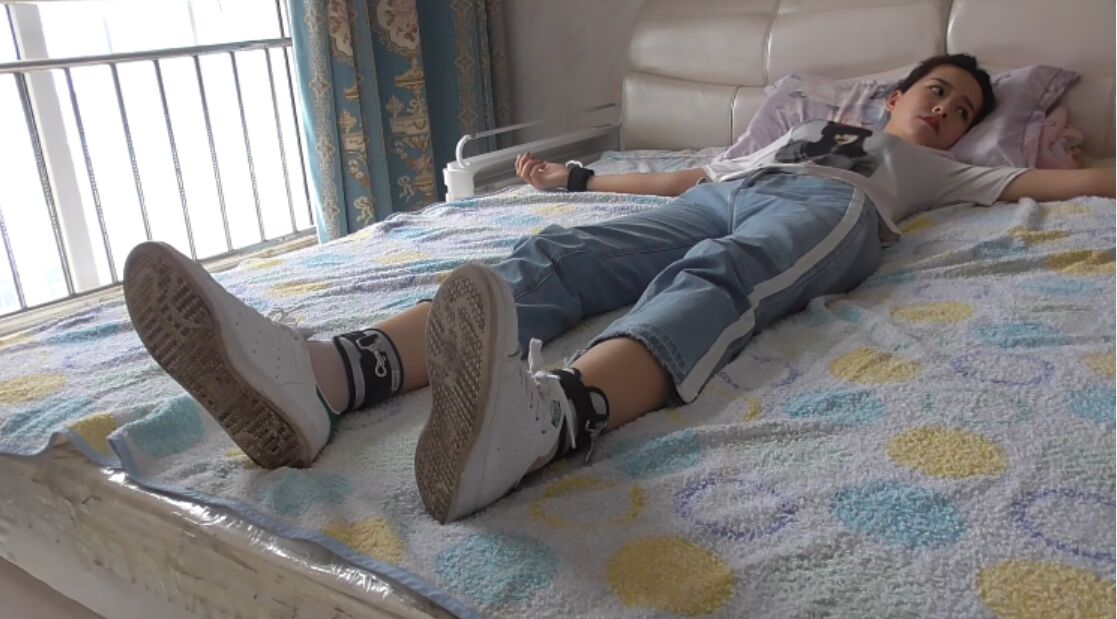 熊大首发 美丽_绳艺库视频下载