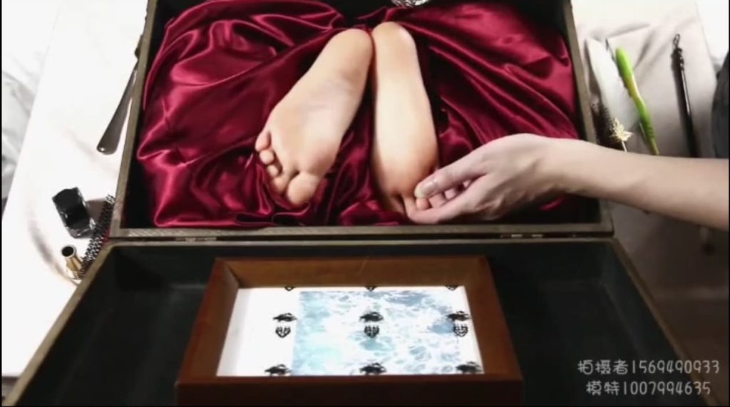 【超稀有足盒1小时多工具tk+语言诱惑】夕夕-足盒TK 完整版_绳艺库视频下载