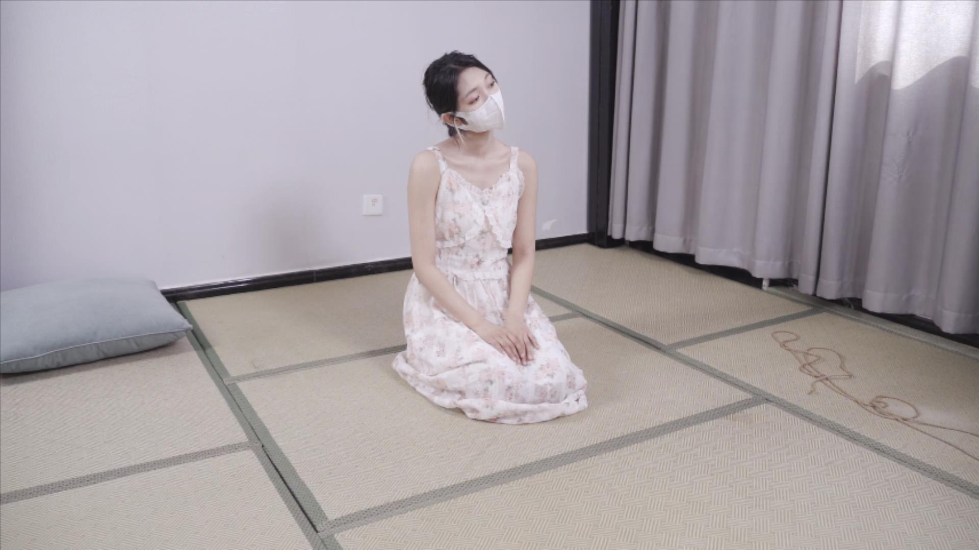 象人定拍-04猫猫-碎花裙+白丝_绳艺库视频下载