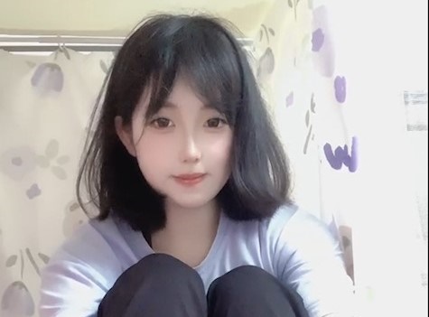 高颜值清纯美女自挠玉足tk_绳艺库视频下载