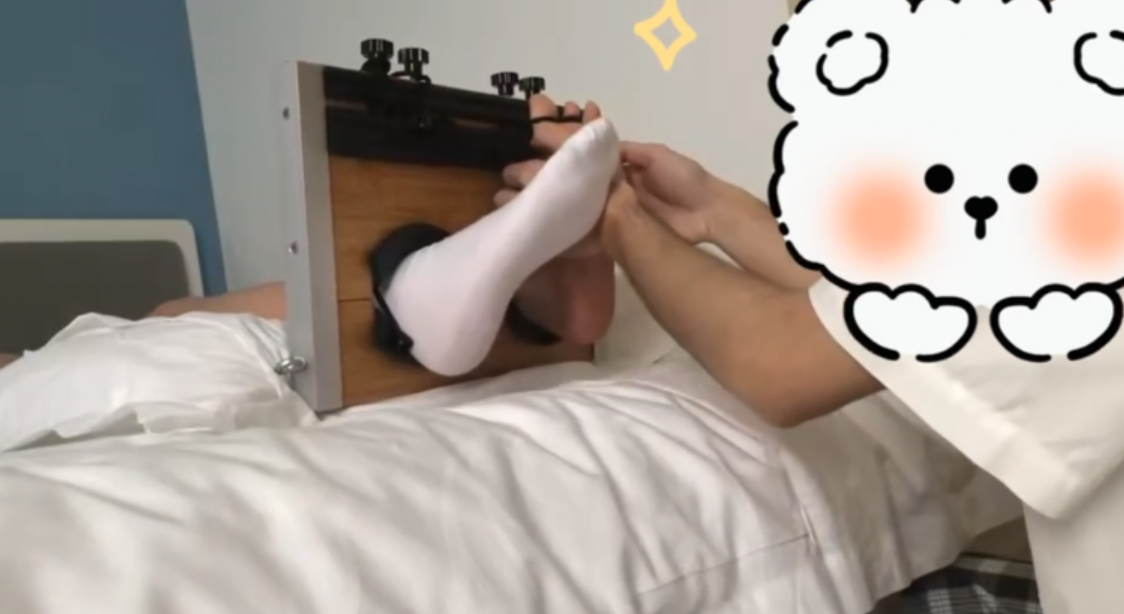 约现圈内大学生 足枷白袜TK_绳艺库视频下载