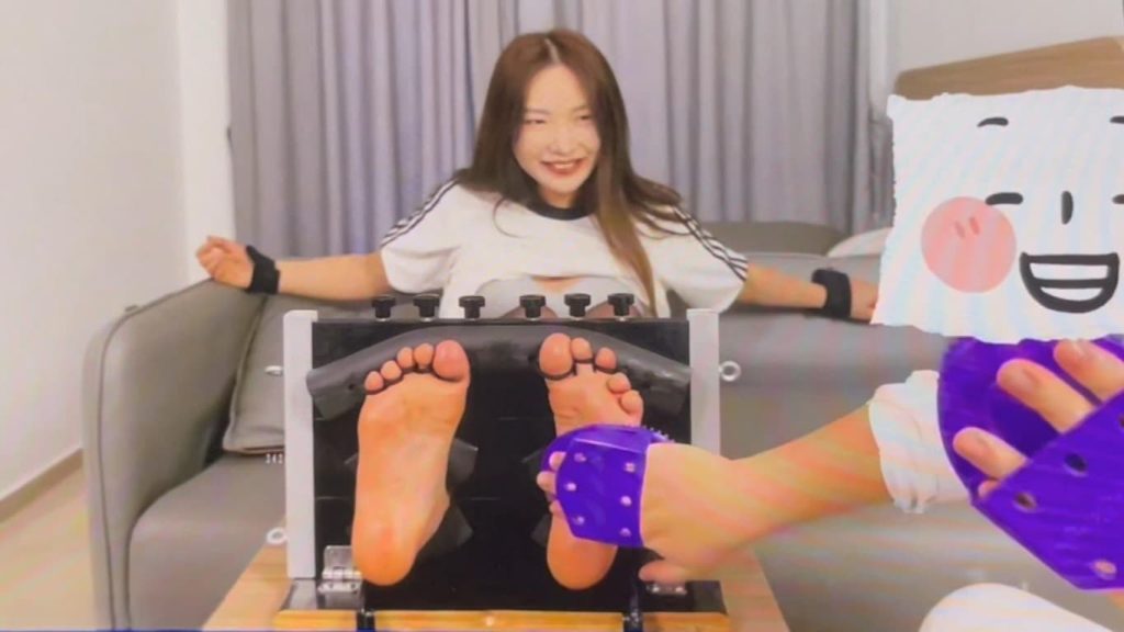 【自购首发】WAKA-031 014K 有加里ののか 常服TK_绳艺库视频下载