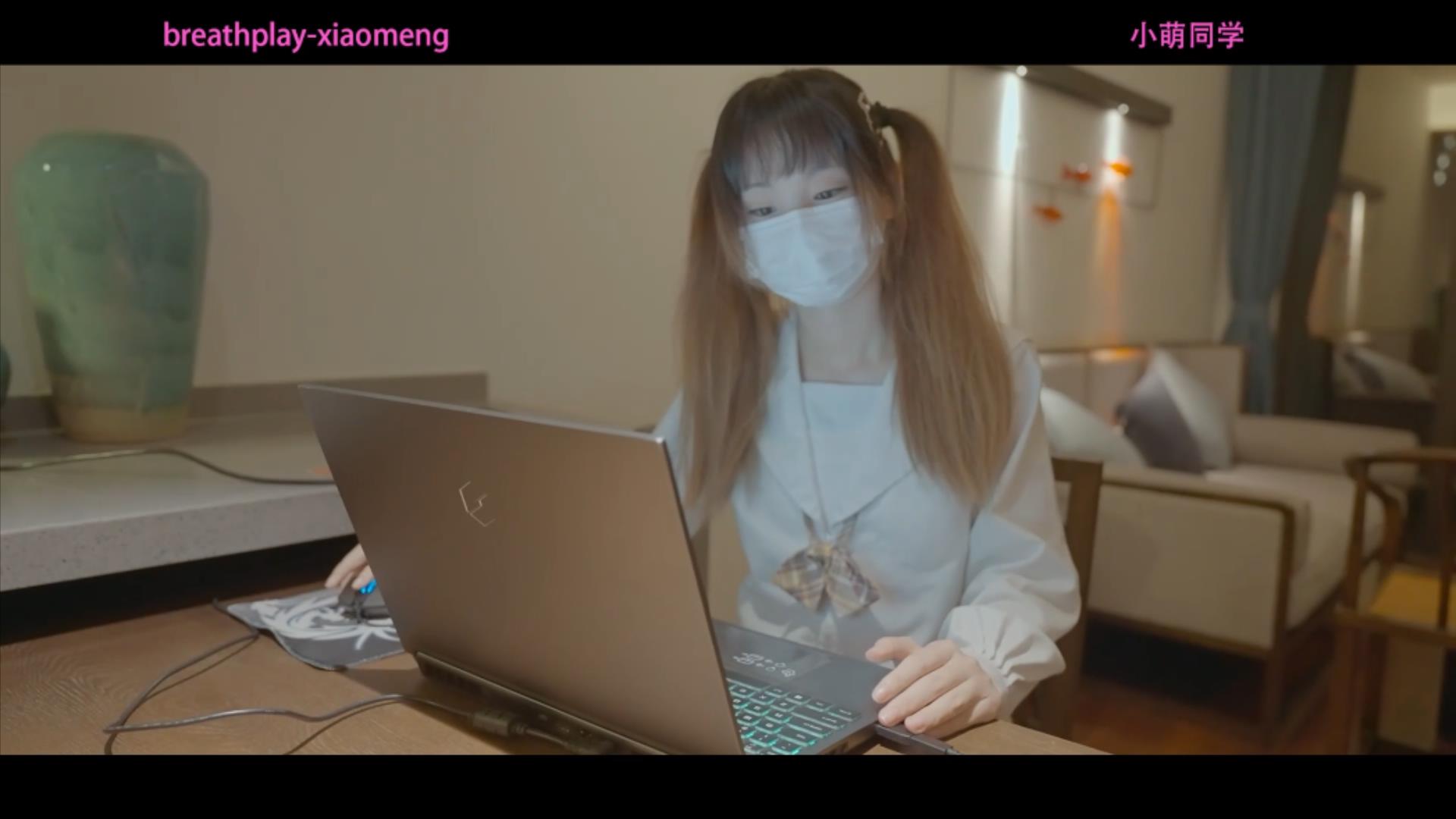 【高价定制】绝美小萌妹妹被足控男弄晕被肆意玩嫩脚_绳艺库视频下载