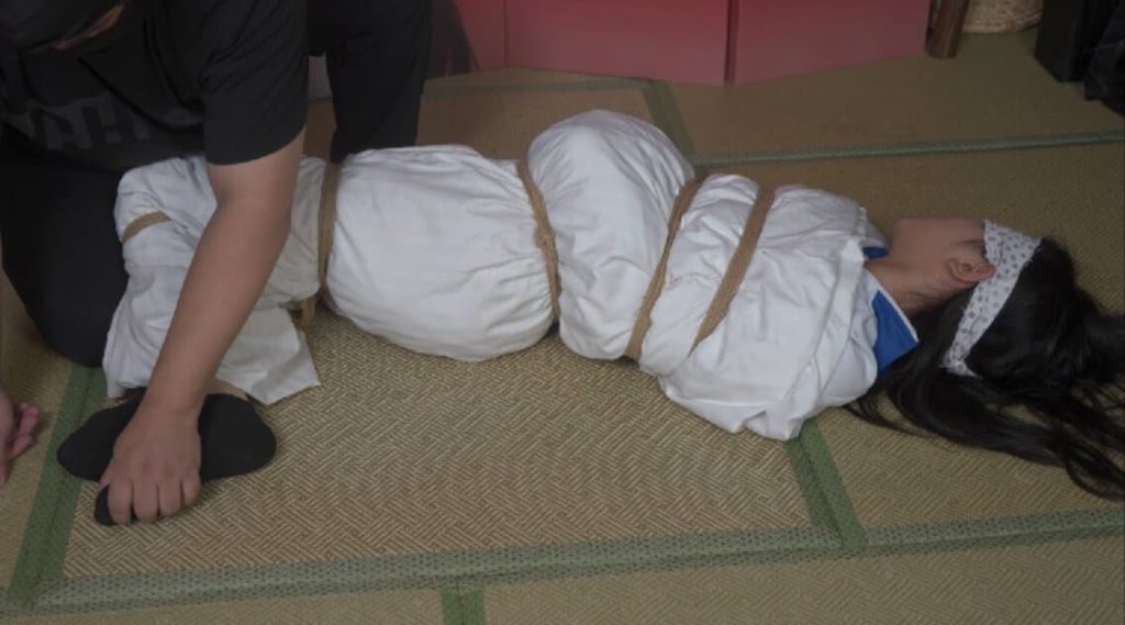 象人 小 0 校服 棉被_绳艺库视频下载