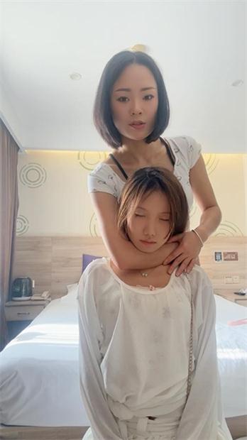 女主惩罚TK女奴_绳艺库视频下载