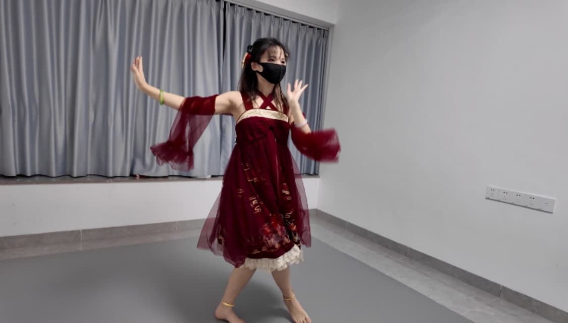 【海砂原创】舞蹈落选的少女逃脱失败游戏后惩罚光脚tk_绳艺库视频下载