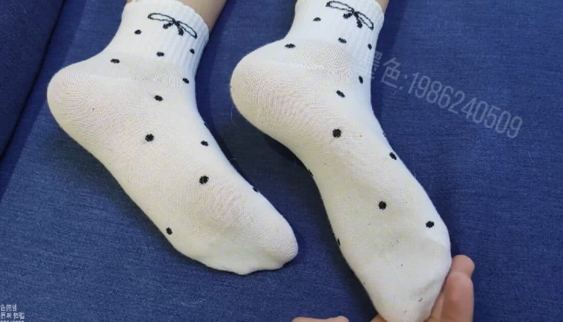 少女被入室迷晕捆绑tk 白袜 裸足 强制硬核tk_绳艺库视频下载