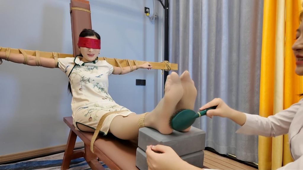 毒战之刑讯黑玫瑰_绳艺库视频下载