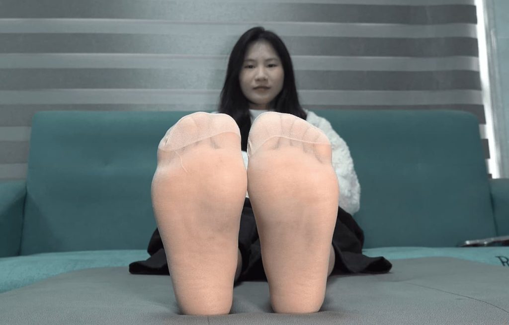 【aapary模拍视频】乐瑶足枷tk_绳艺库视频下载